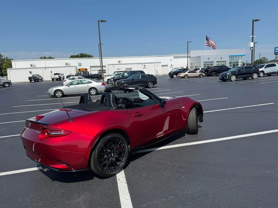 2025 Mazda ND MX-5 Miata - Image 7 of 13