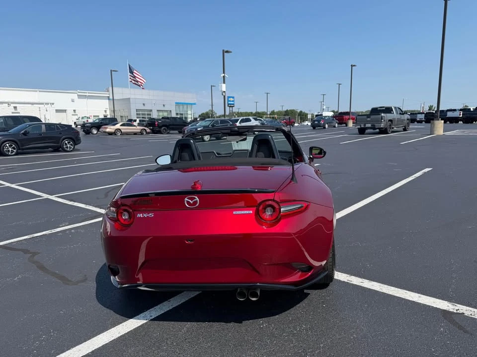2025 Mazda ND MX-5 Miata - Image 8 of 13