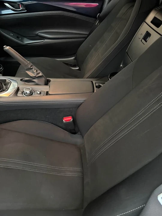 2025 Mazda ND MX-5 Miata - Image 5 of 9