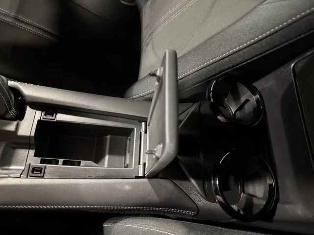 2025 Mazda ND MX-5 Miata - Image 15 of 20