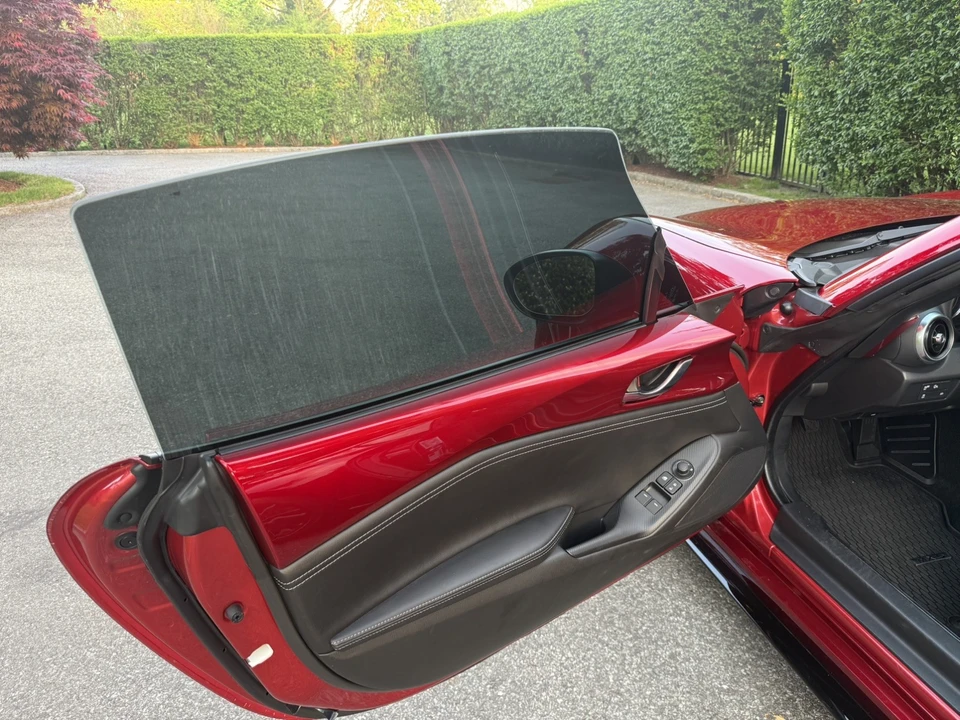 2025 Mazda ND MX-5 Miata - Image 11 of 31