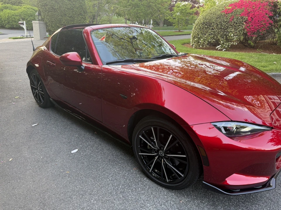 2025 Mazda ND MX-5 Miata - Image 9 of 31