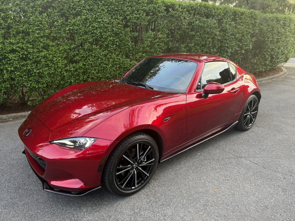 2025 Mazda ND MX-5 Miata - Image 16 of 31