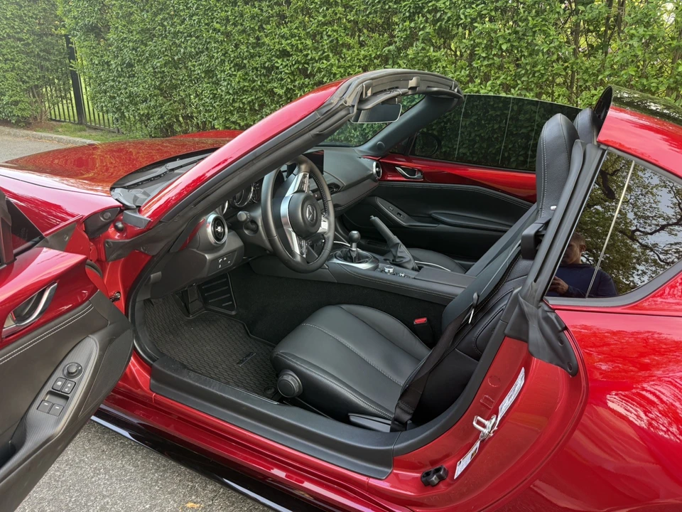 2025 Mazda ND MX-5 Miata - Image 2 of 31