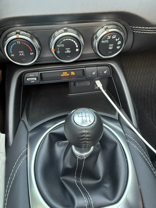 2025 Mazda ND MX-5 Miata - Image 25 of 31