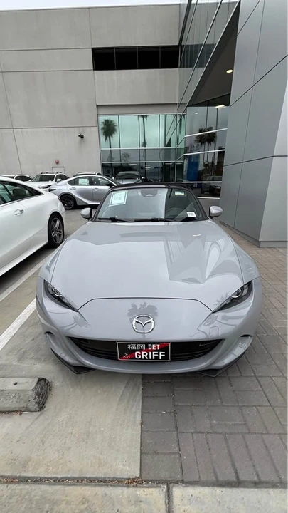 2025 Mazda ND MX-5 Miata - Image 5 of 9