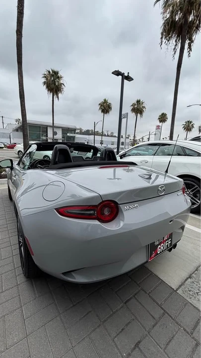 2025 Mazda ND MX-5 Miata - Image 8 of 9