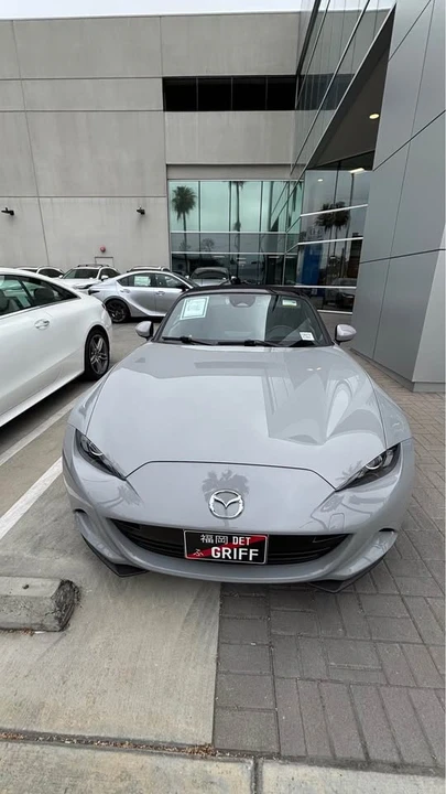 2025 Mazda ND MX-5 Miata - Image 2 of 9