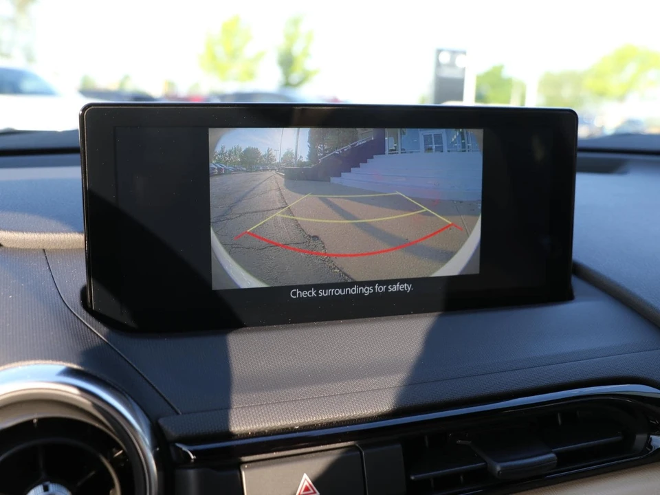 2025 Mazda ND MX-5 Miata - Image 14 of 16
