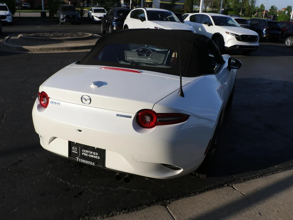 2025 Mazda ND MX-5 Miata - Image 4 of 16