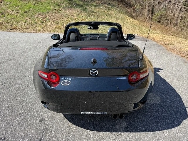 2025 Mazda ND MX-5 Miata - Image 7 of 12