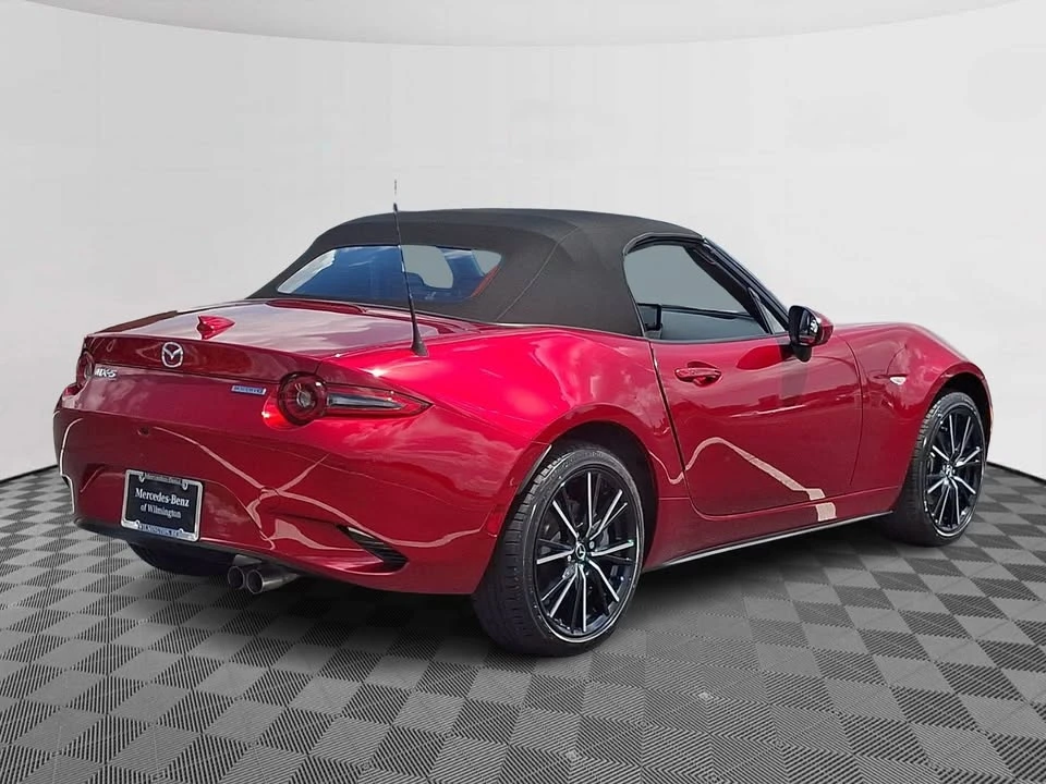 2025 Mazda ND MX-5 Miata - Image 6 of 14