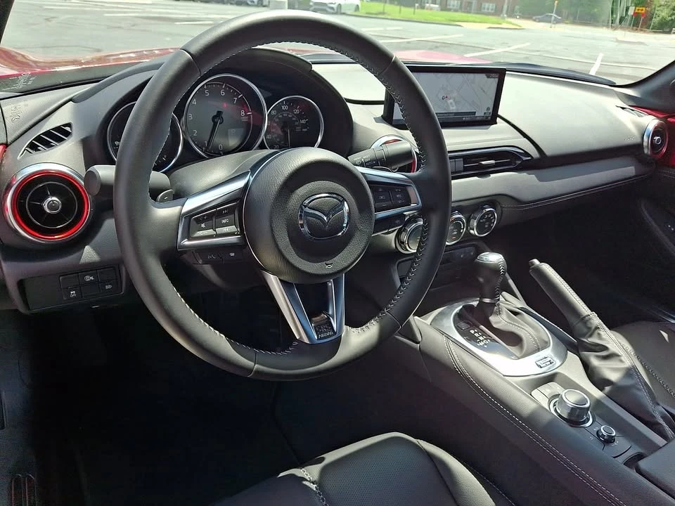2025 Mazda ND MX-5 Miata - Image 8 of 14