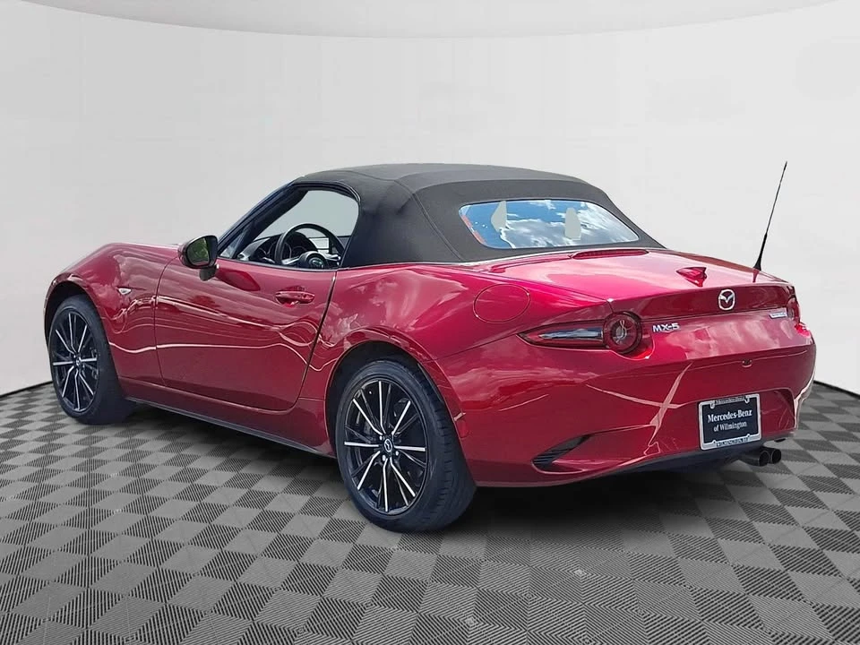 2025 Mazda ND MX-5 Miata - Image 4 of 14
