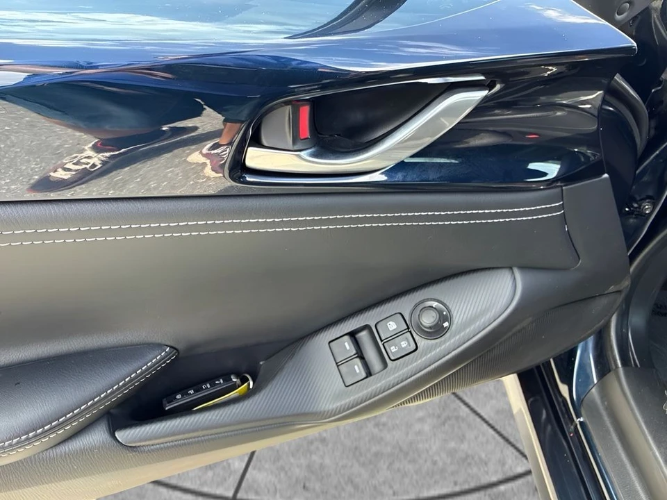 2025 Mazda ND MX-5 Miata - Image 24 of 31
