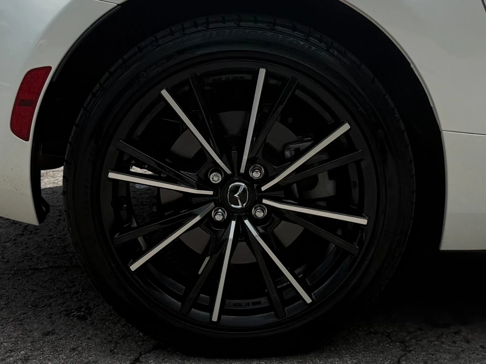 2025 Mazda ND MX-5 Miata - Image 19 of 31