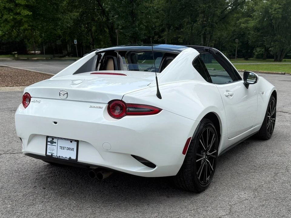2025 Mazda ND MX-5 Miata - Image 3 of 31
