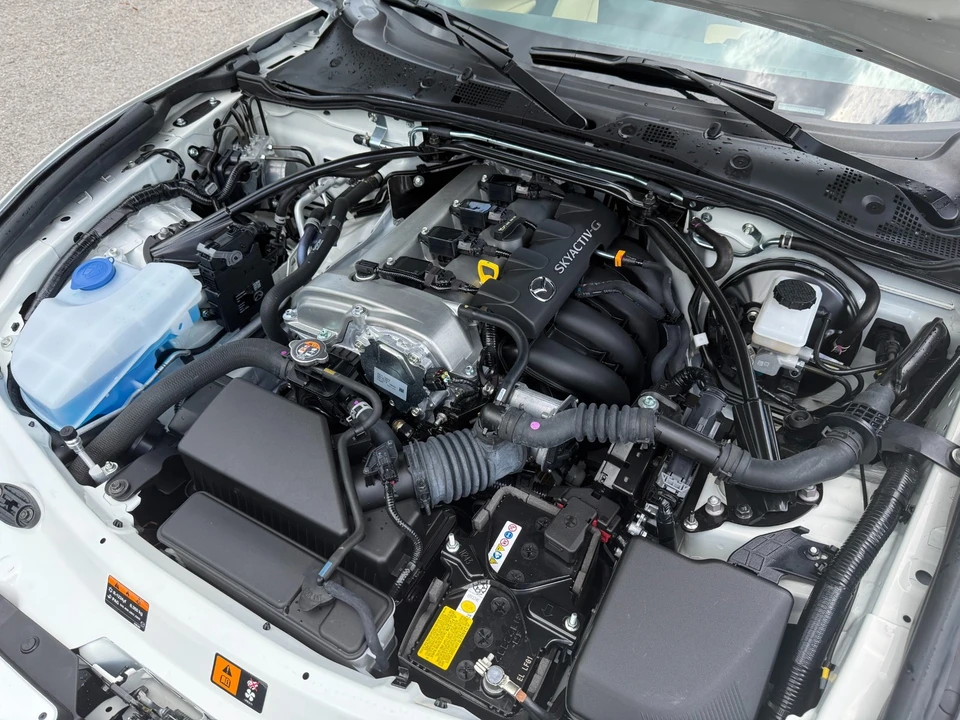 2025 Mazda ND MX-5 Miata - Image 22 of 31