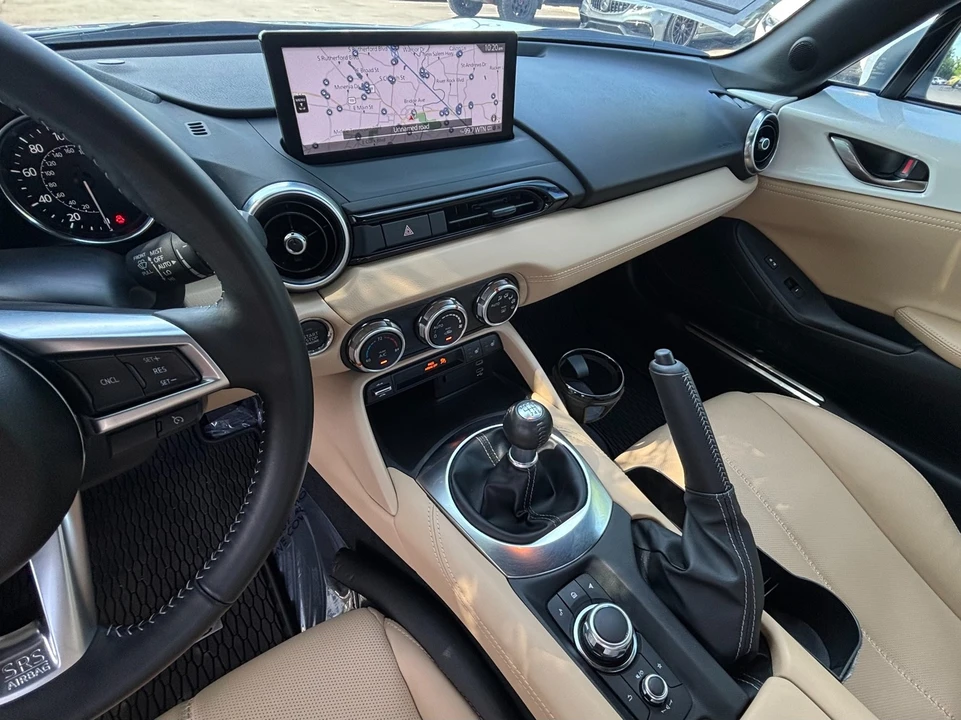 2025 Mazda ND MX-5 Miata - Image 27 of 31