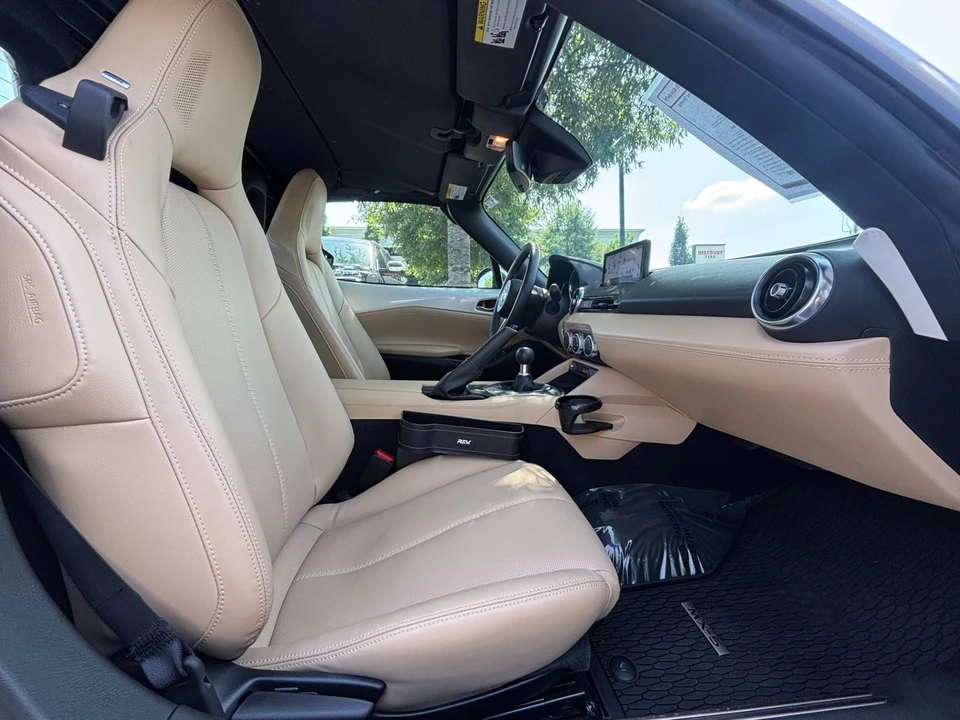 2025 Mazda ND MX-5 Miata - Image 28 of 31