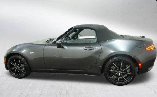 2025 Mazda ND MX-5 Miata - Image 6 of 11