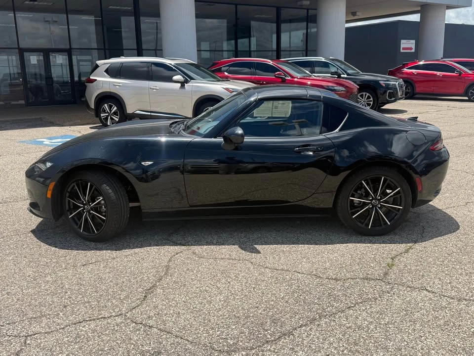 2025 Mazda ND MX-5 Miata - Image 2 of 17