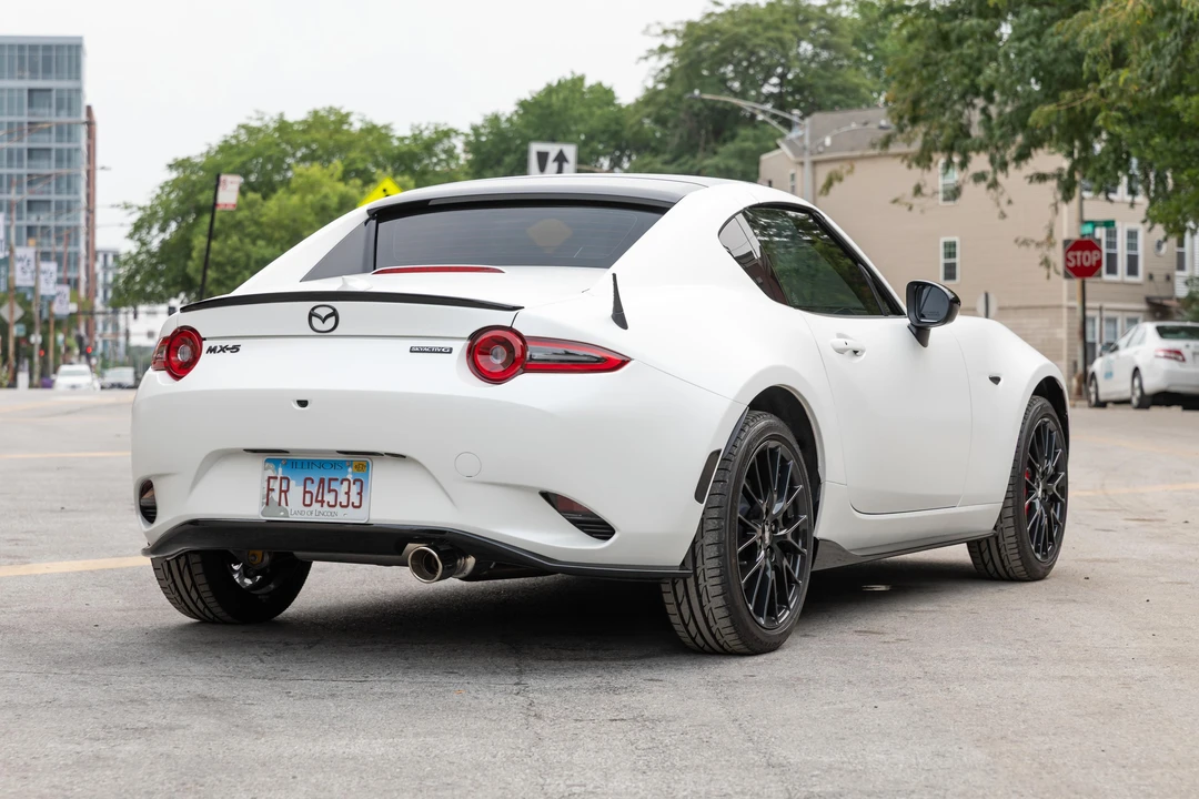 2025 Mazda ND MX-5 Miata - Image 17 of 31