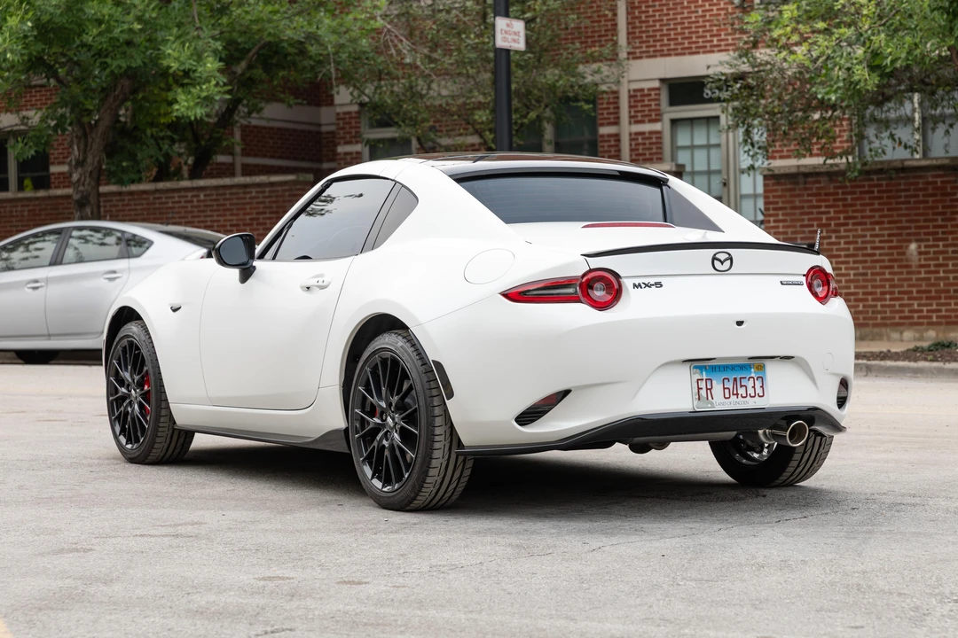 2025 Mazda ND MX-5 Miata - Image 16 of 31