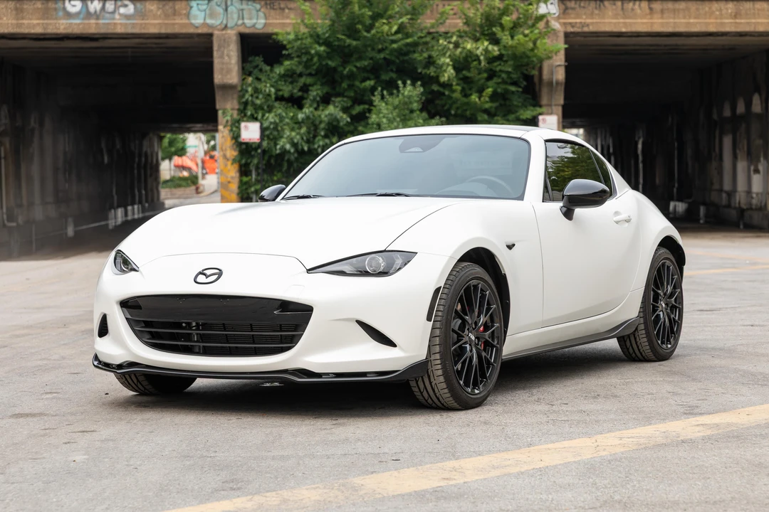 2025 Mazda ND MX-5 Miata - Image 14 of 31