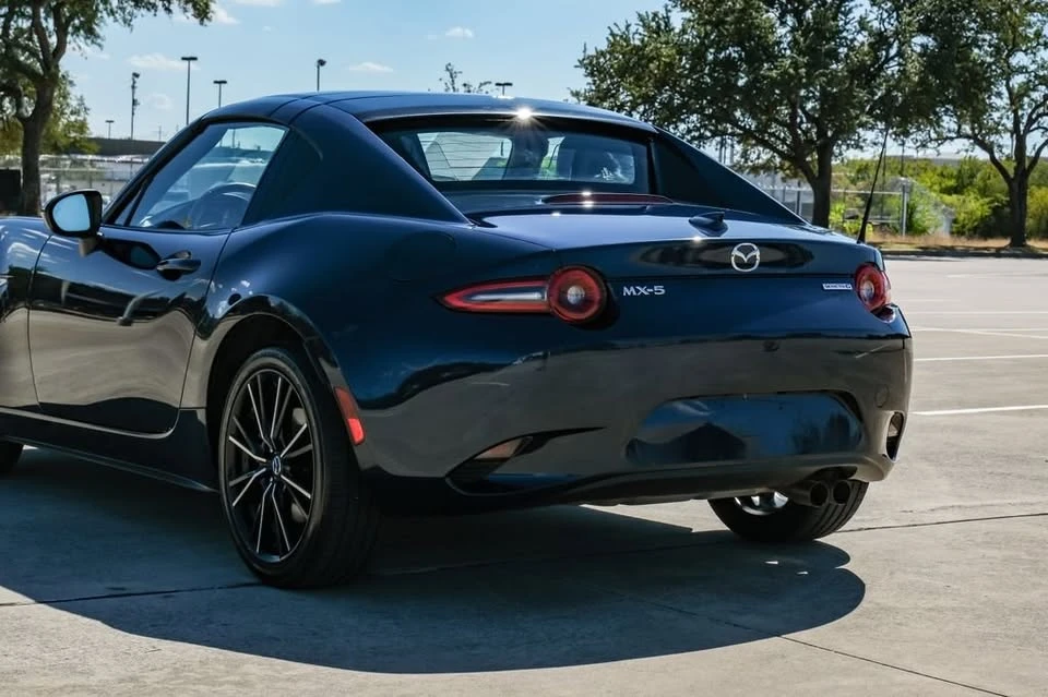 2025 Mazda ND MX-5 Miata - Image 12 of 18
