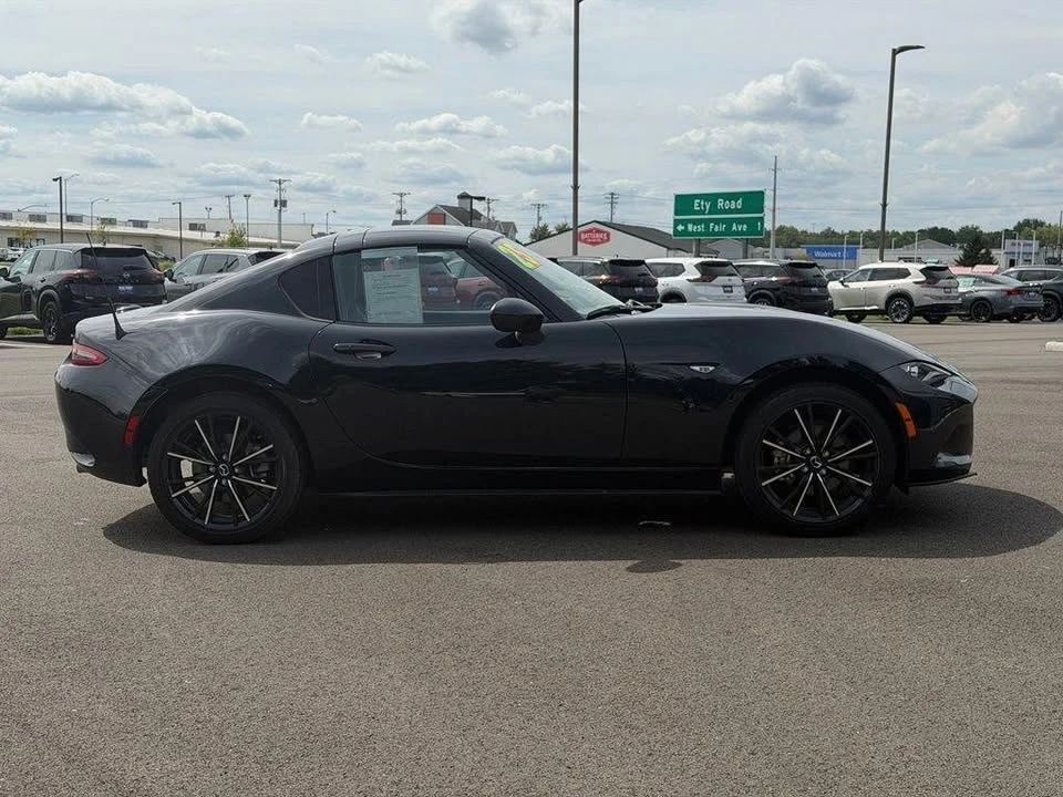 2025 Mazda ND MX-5 Miata - Image 6 of 10
