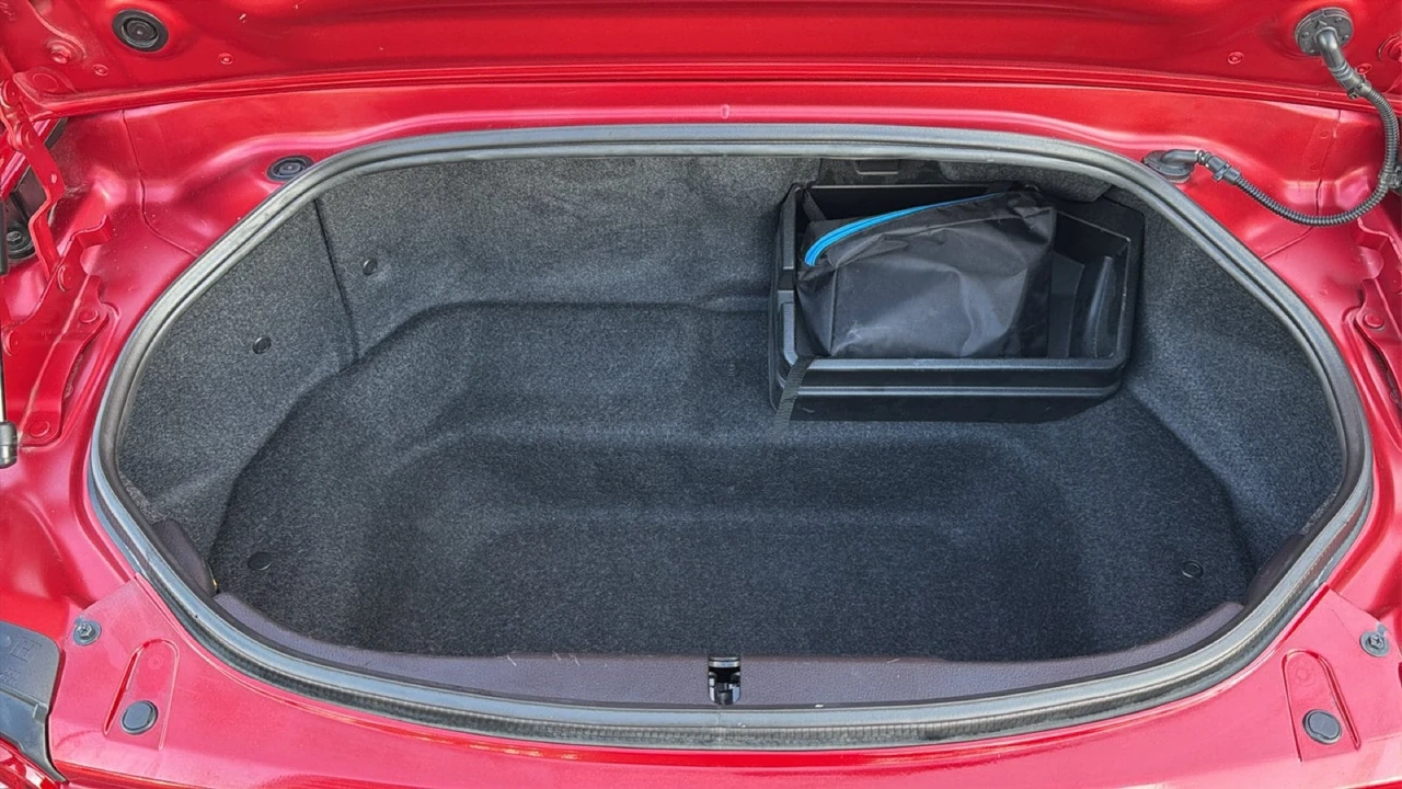 2025 Mazda ND MX-5 Miata - Image 28 of 31