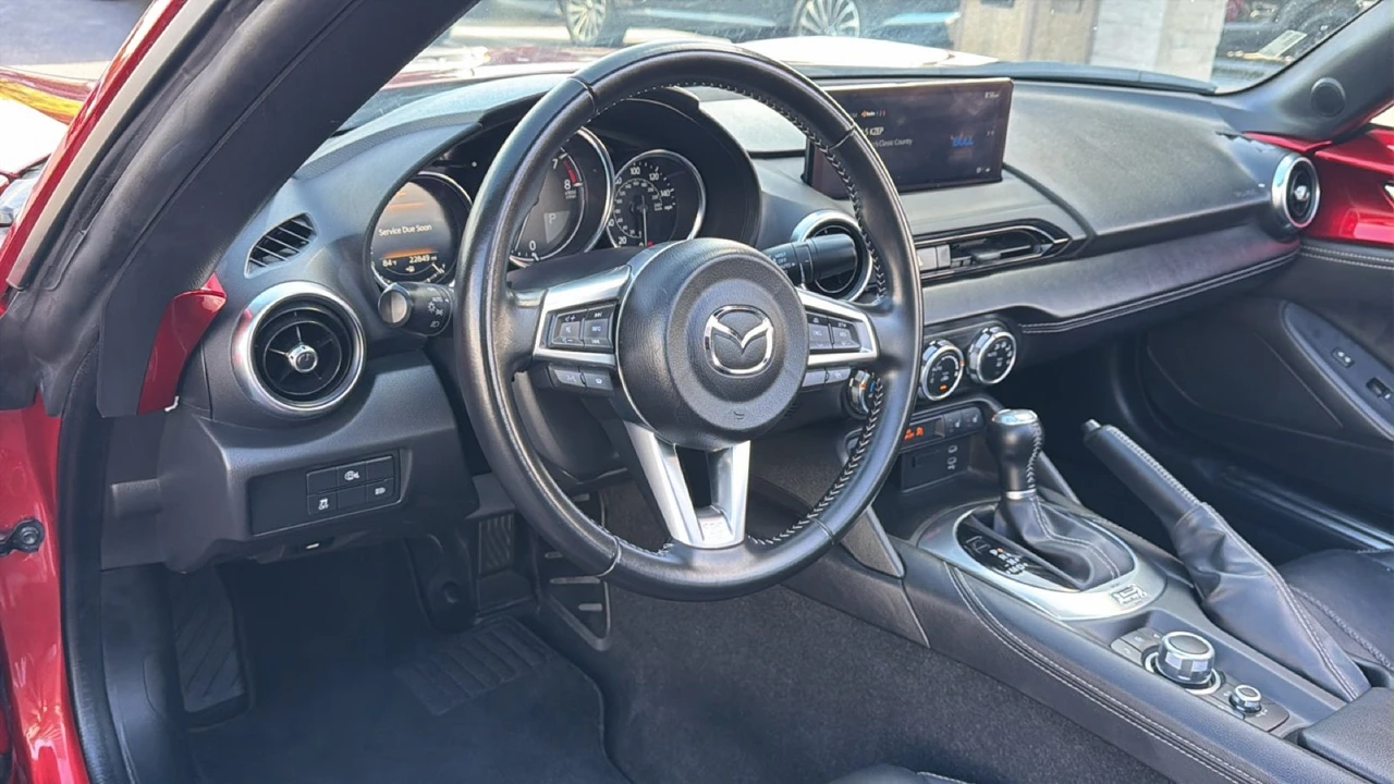 2025 Mazda ND MX-5 Miata - Image 21 of 31