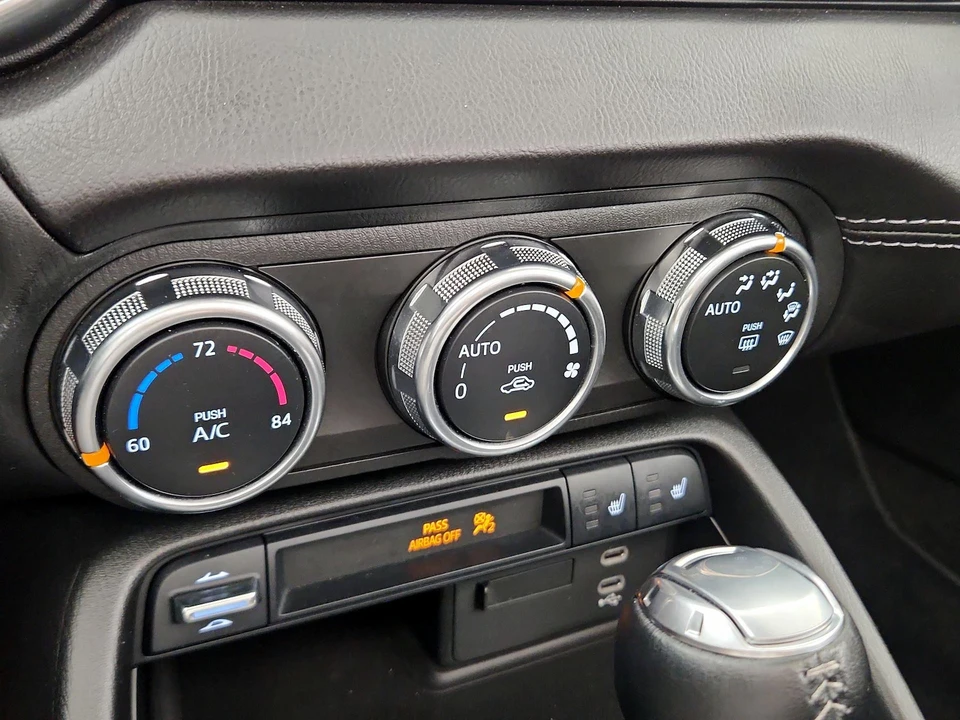 2025 Mazda ND MX-5 Miata - Image 18 of 24