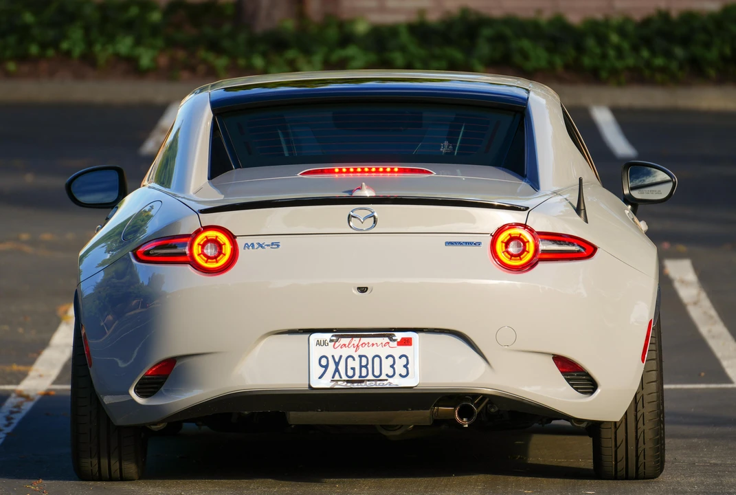 2025 Mazda ND MX-5 Miata - Image 13 of 31