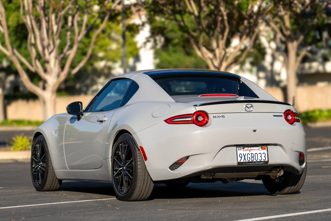 2025 Mazda ND MX-5 Miata - Image 12 of 31