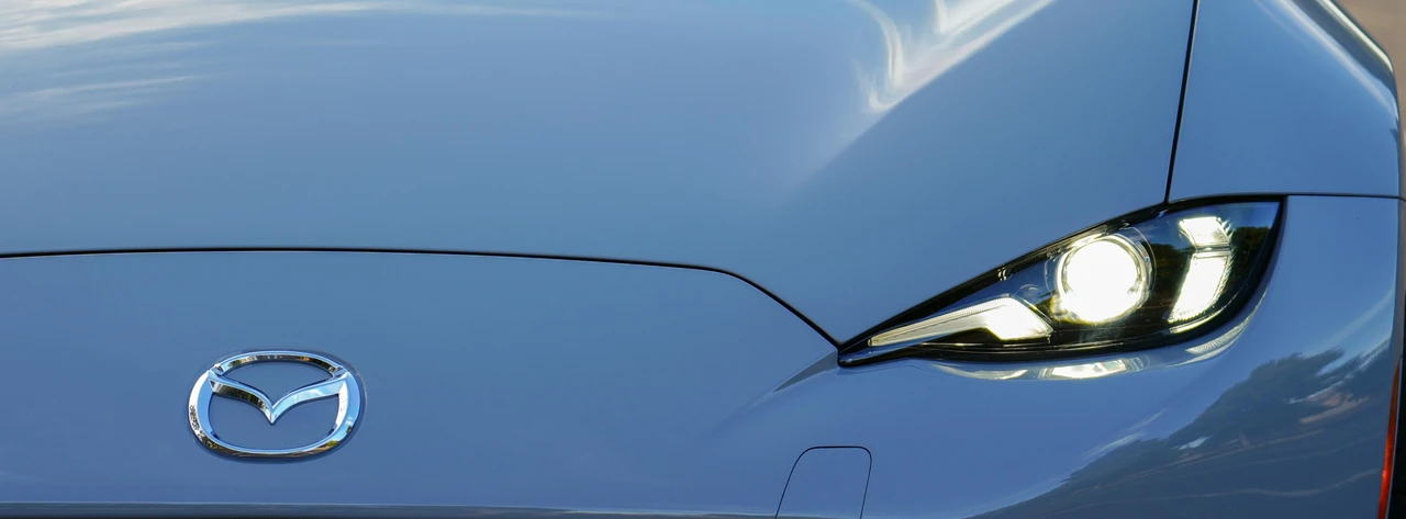 2025 Mazda ND MX-5 Miata - Image 19 of 31