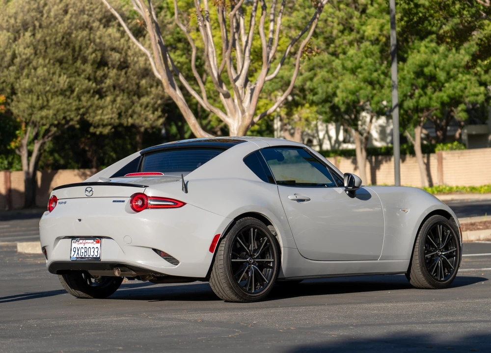 2025 Mazda ND MX-5 Miata - Image 14 of 31