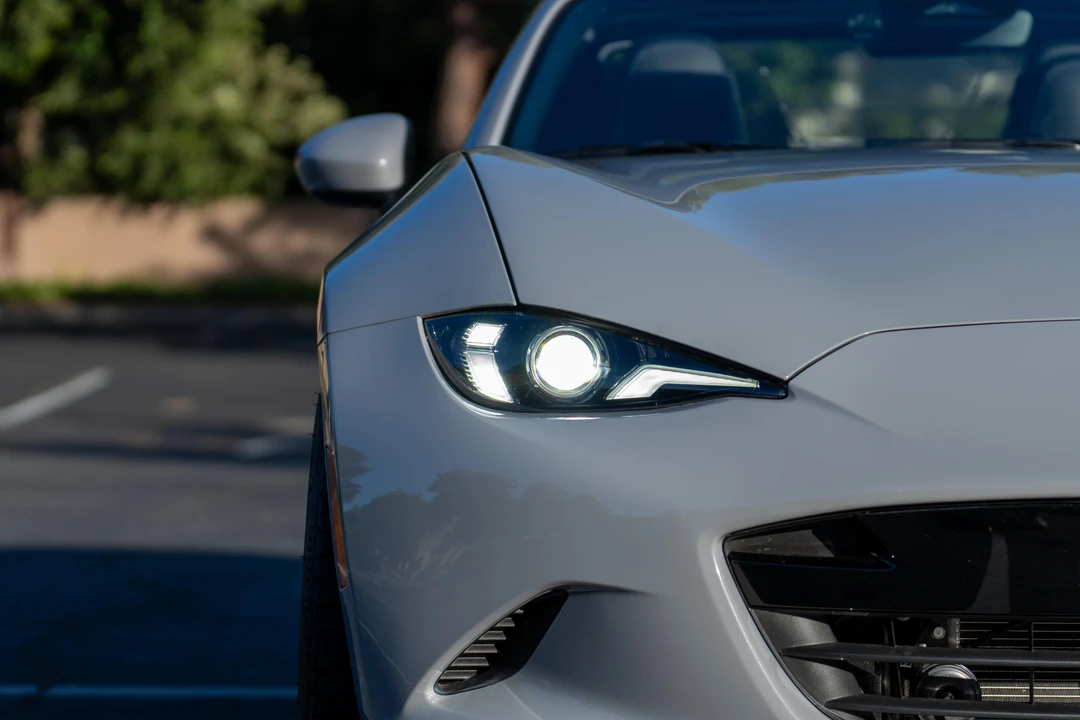 2025 Mazda ND MX-5 Miata - Image 17 of 31