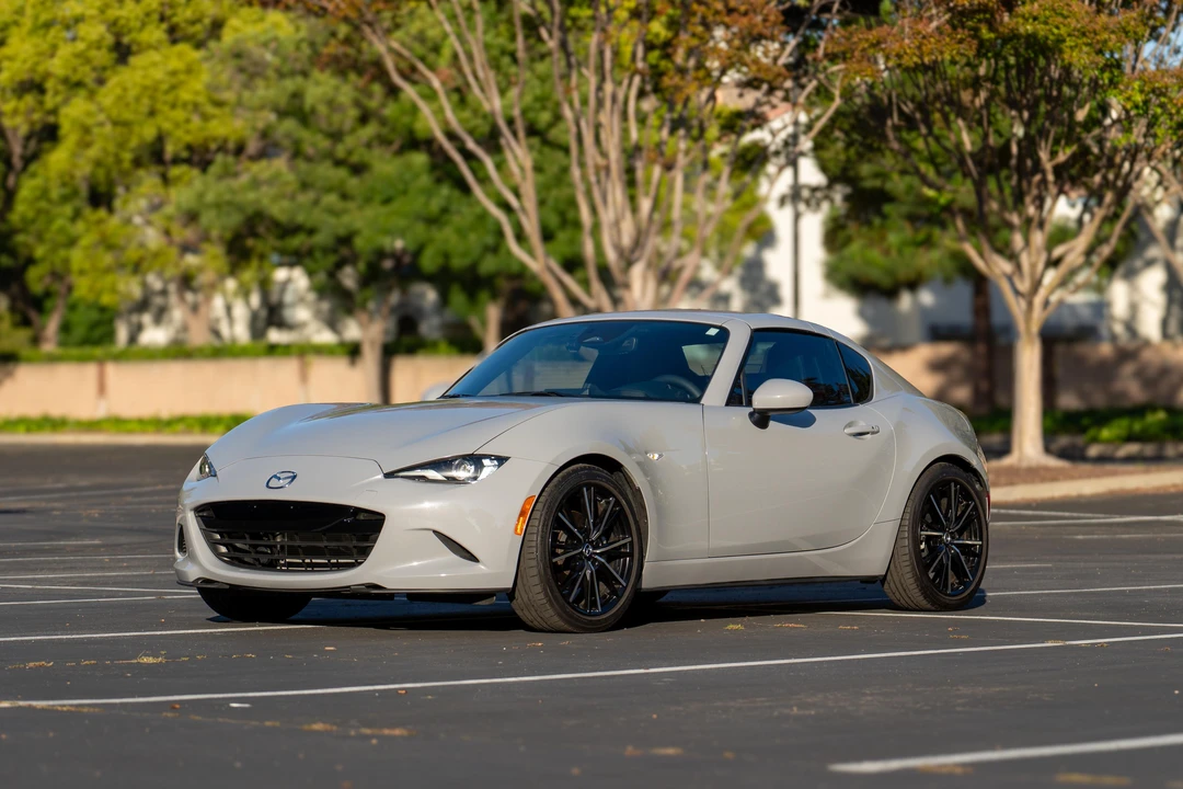 2025 Mazda ND MX-5 Miata - Image 8 of 31