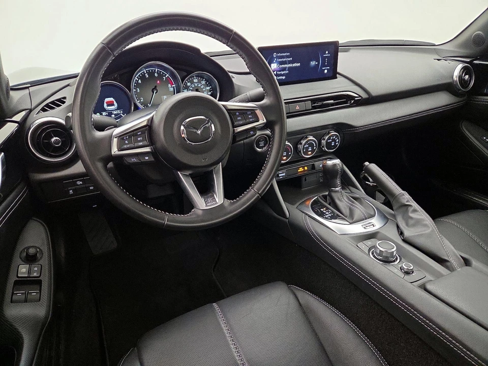 2025 Mazda ND MX-5 Miata - Image 10 of 26