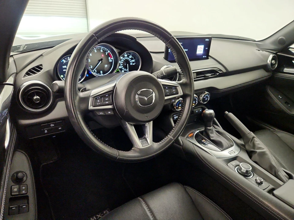 2025 Mazda ND MX-5 Miata - Image 10 of 25
