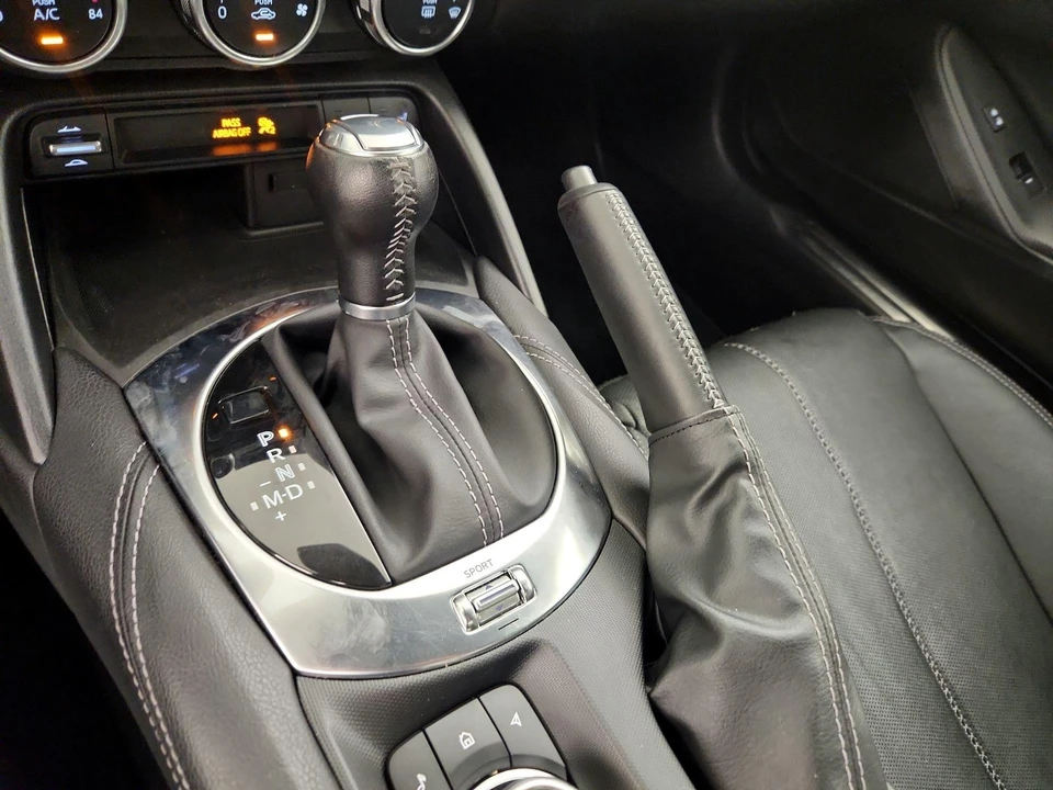 2025 Mazda ND MX-5 Miata - Image 19 of 25