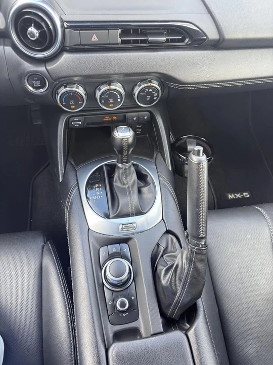 2025 Mazda ND MX-5 Miata - Image 13 of 20