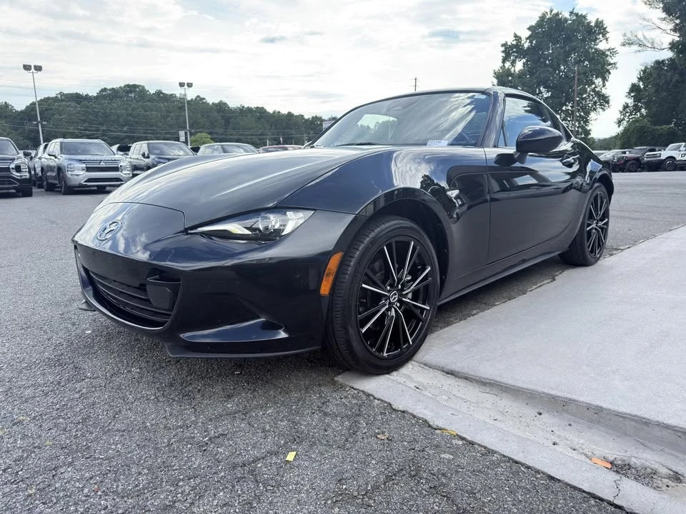2025 Mazda ND MX-5 Miata - Image 9 of 20