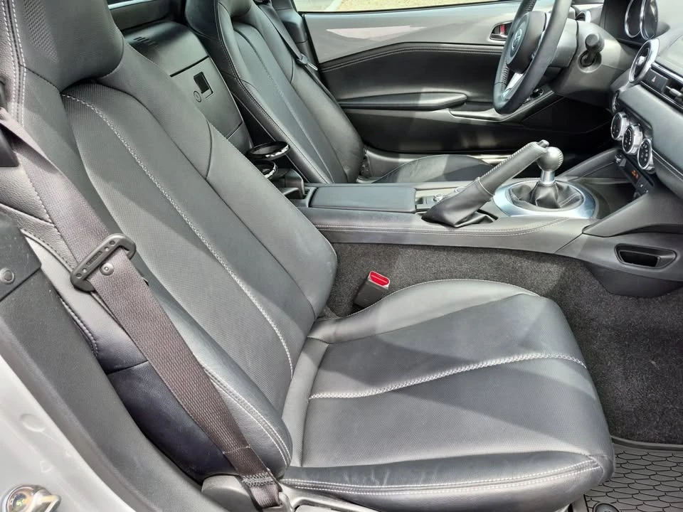 2025 Mazda ND MX-5 Miata - Image 10 of 13
