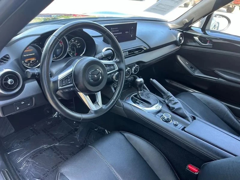 2025 Mazda ND MX-5 Miata - Image 19 of 20
