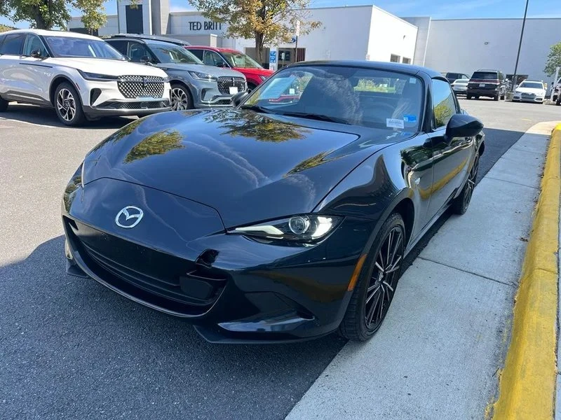 2025 Mazda ND MX-5 Miata - Image 12 of 20