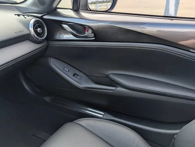 2025 Mazda ND MX-5 Miata - Image 17 of 17