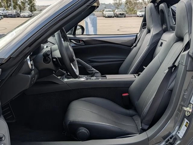 2025 Mazda ND MX-5 Miata - Image 9 of 17